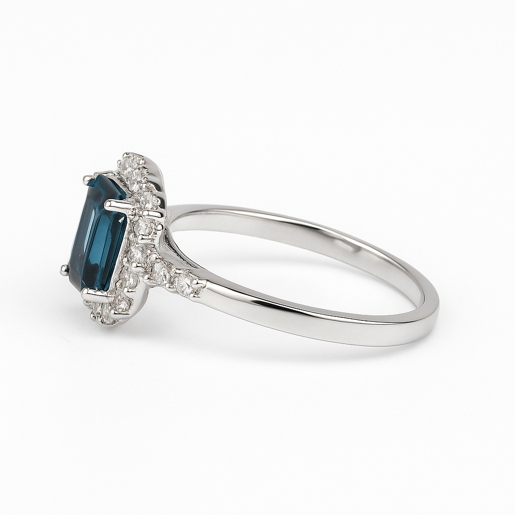 Emerald-Cut Blue Halo 5A Zirconia Ring – 925 Sterling Silver | Sizes 4–9
