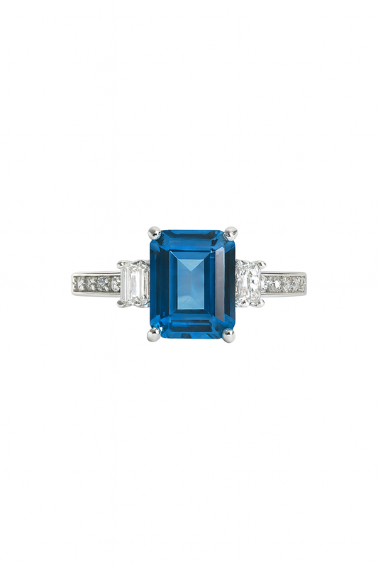 Emerald-Cut Blue 5A Zirconia Ring – 925 Sterling Silver | Sizes 4–9